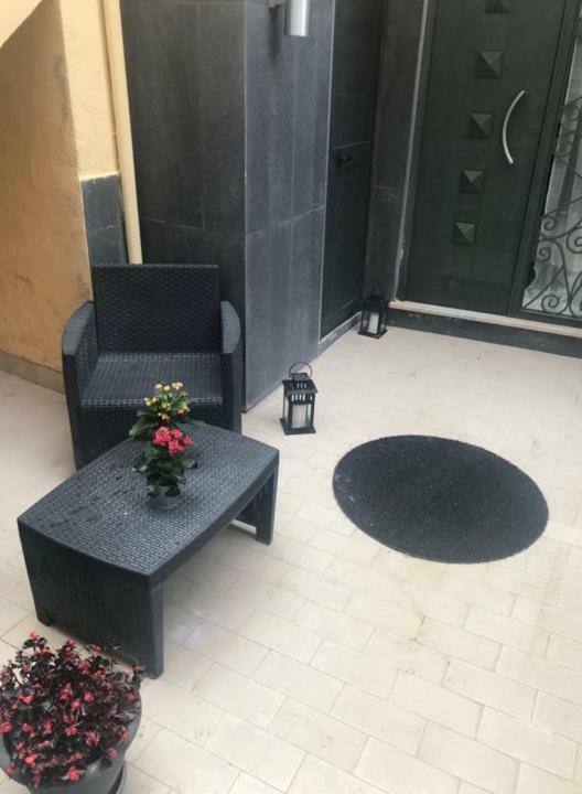 Posidonia Apartment Поцуоли Екстериор снимка